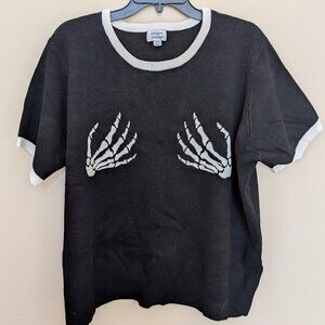 Unique Vintage skeleton hands short sleeve sweater halloween spooky EUC